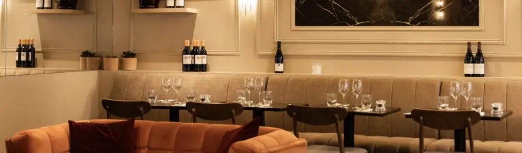 Ambiance chaleureuse du restaurant Madie Paris 8